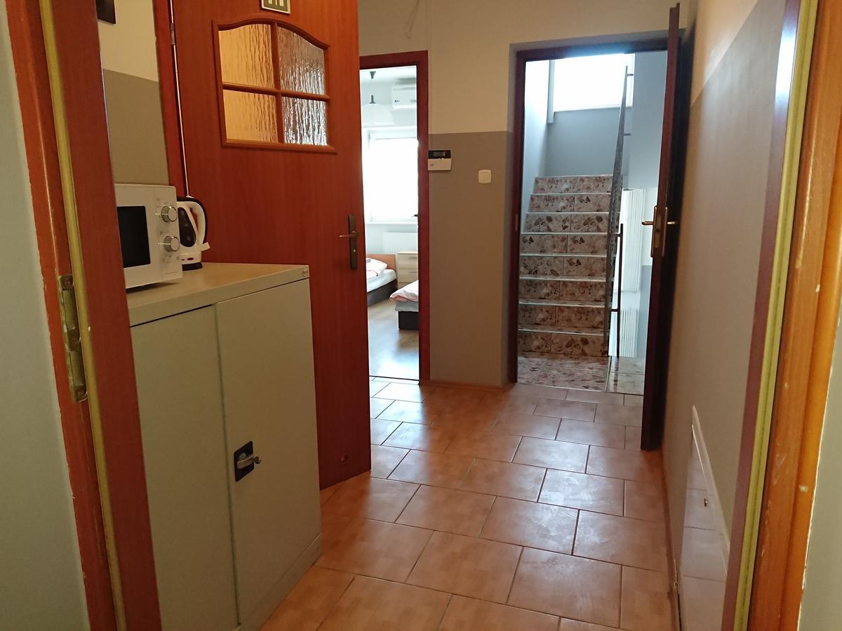 Hostel Warszawa Екстер'єр фото